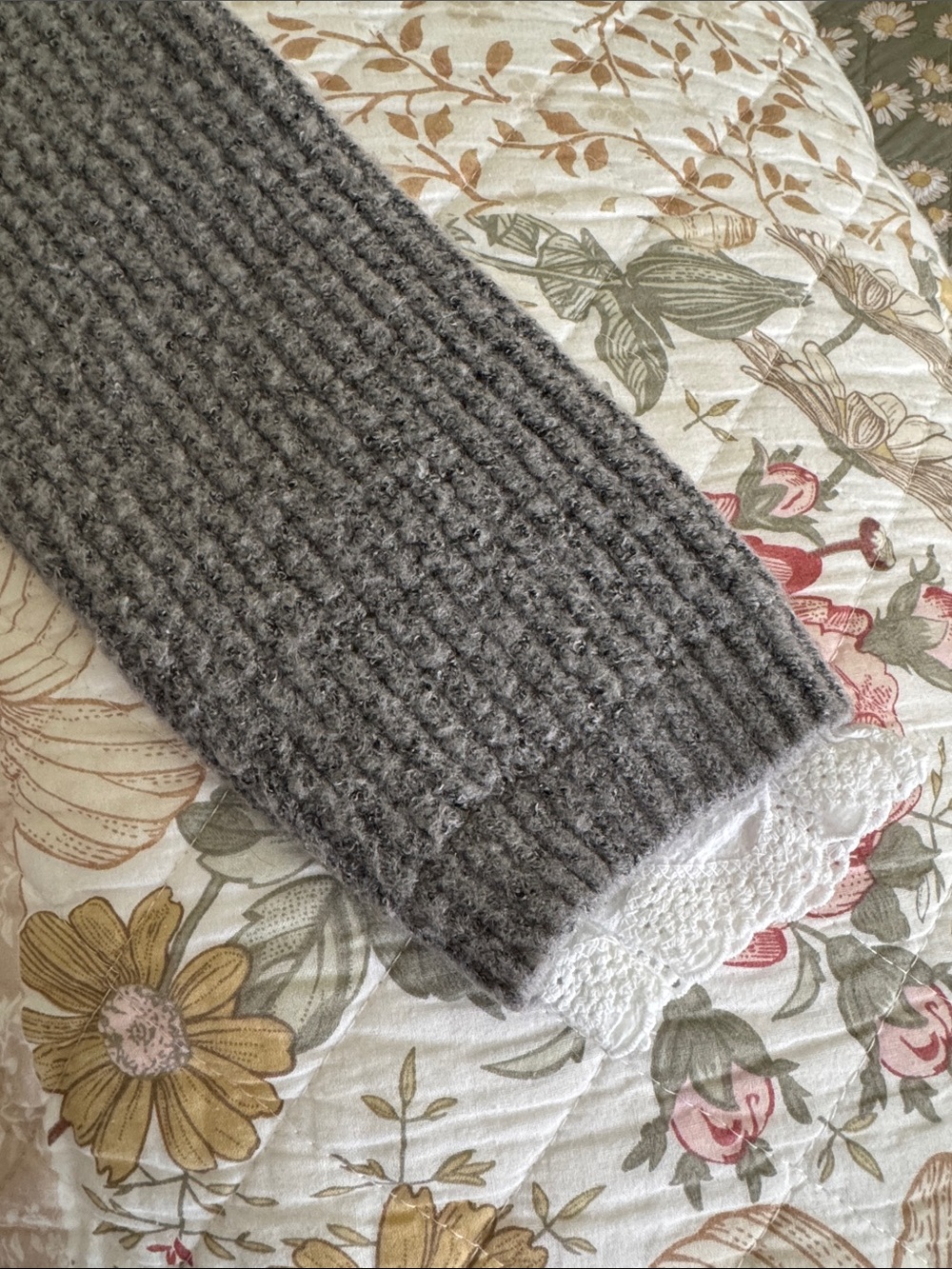 Gray Knit Crewneck Sweater with Lace Trim - Picture 5 of 6